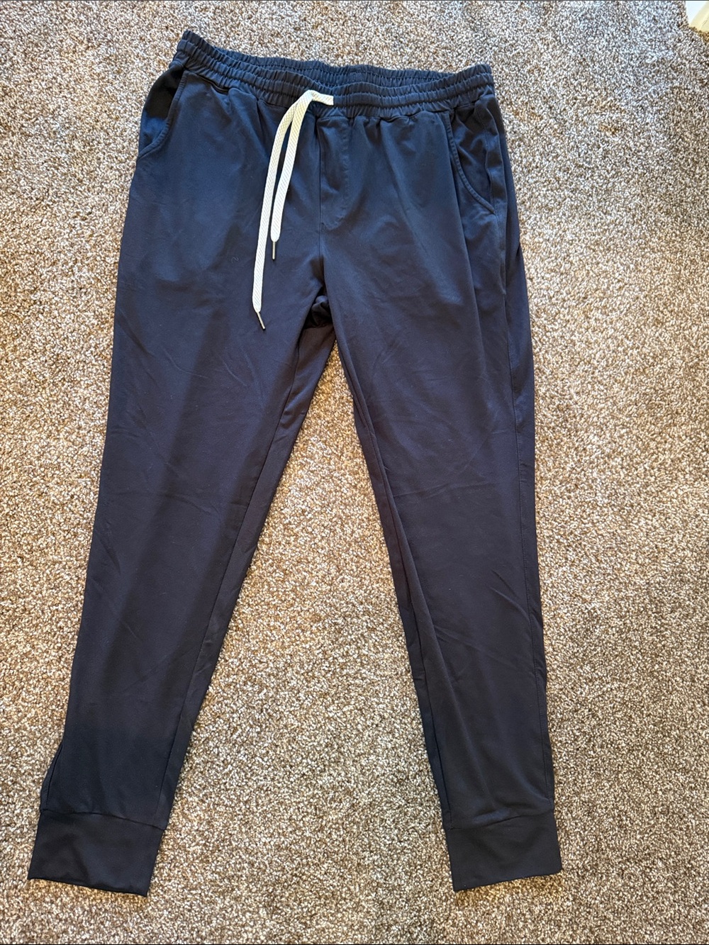 True Classic Men's Black Drawstring Jogger Pants